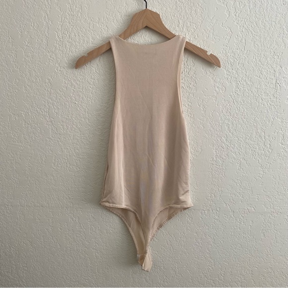 Missguided - Slinky Knit Racer Bodysuit in Tan - Size : 4 - Picture 5 of 7
